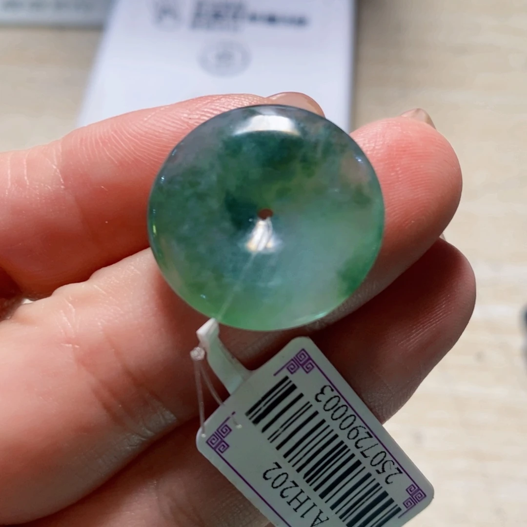 未镶嵌定制翡翠翡翠平安扣