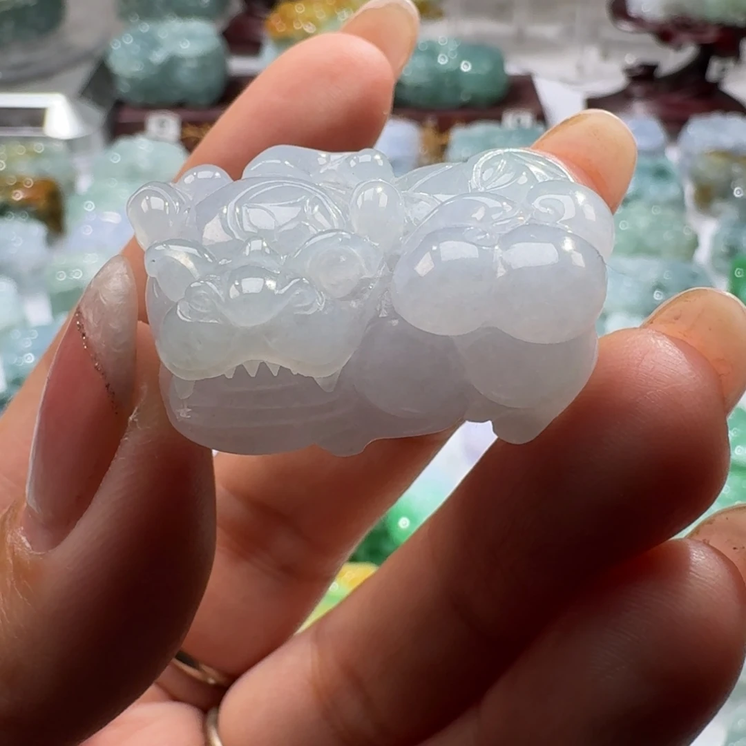 翡翠未镶嵌挂件貔貅