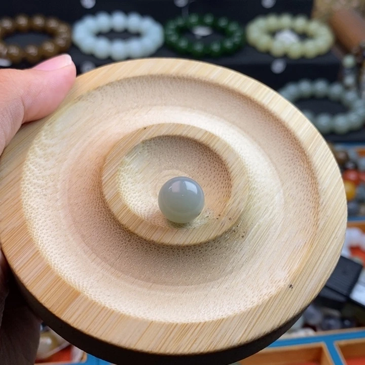 和田玉未镶嵌手串L卡12