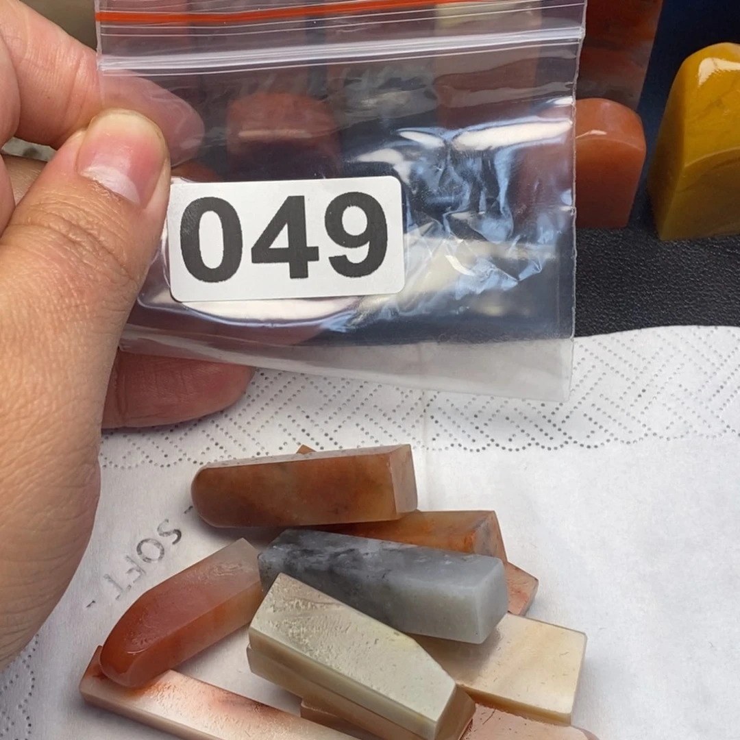 寿山石印石张*太老挝石11