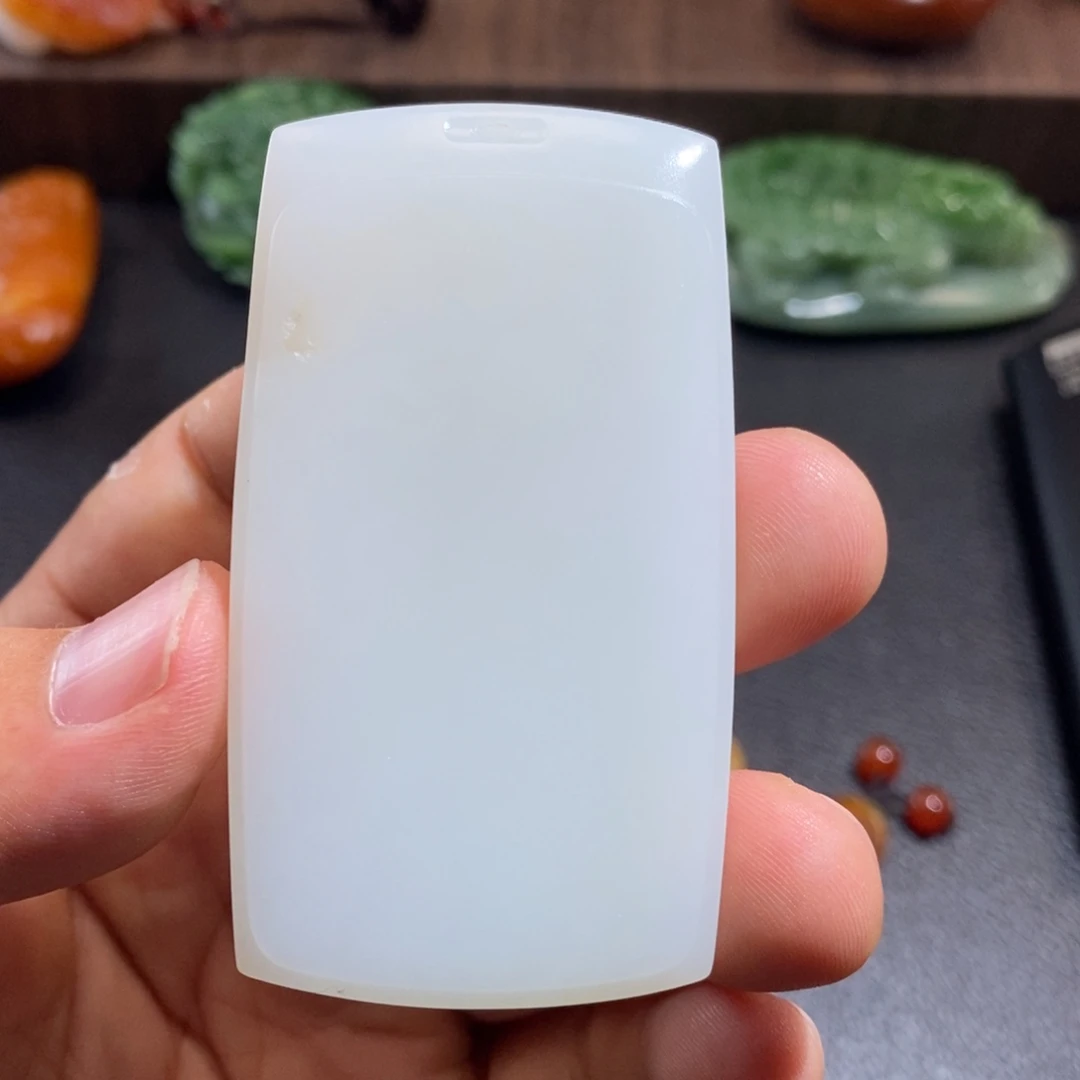 和田玉（糖玉）未镶嵌吊坠(不含链)郭*M