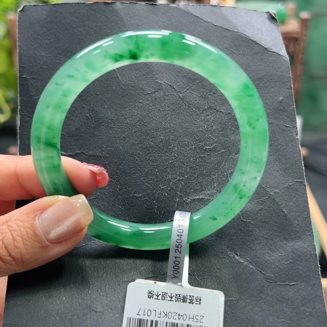 石英质玉手镯未镶嵌?***鱼➕燕子58