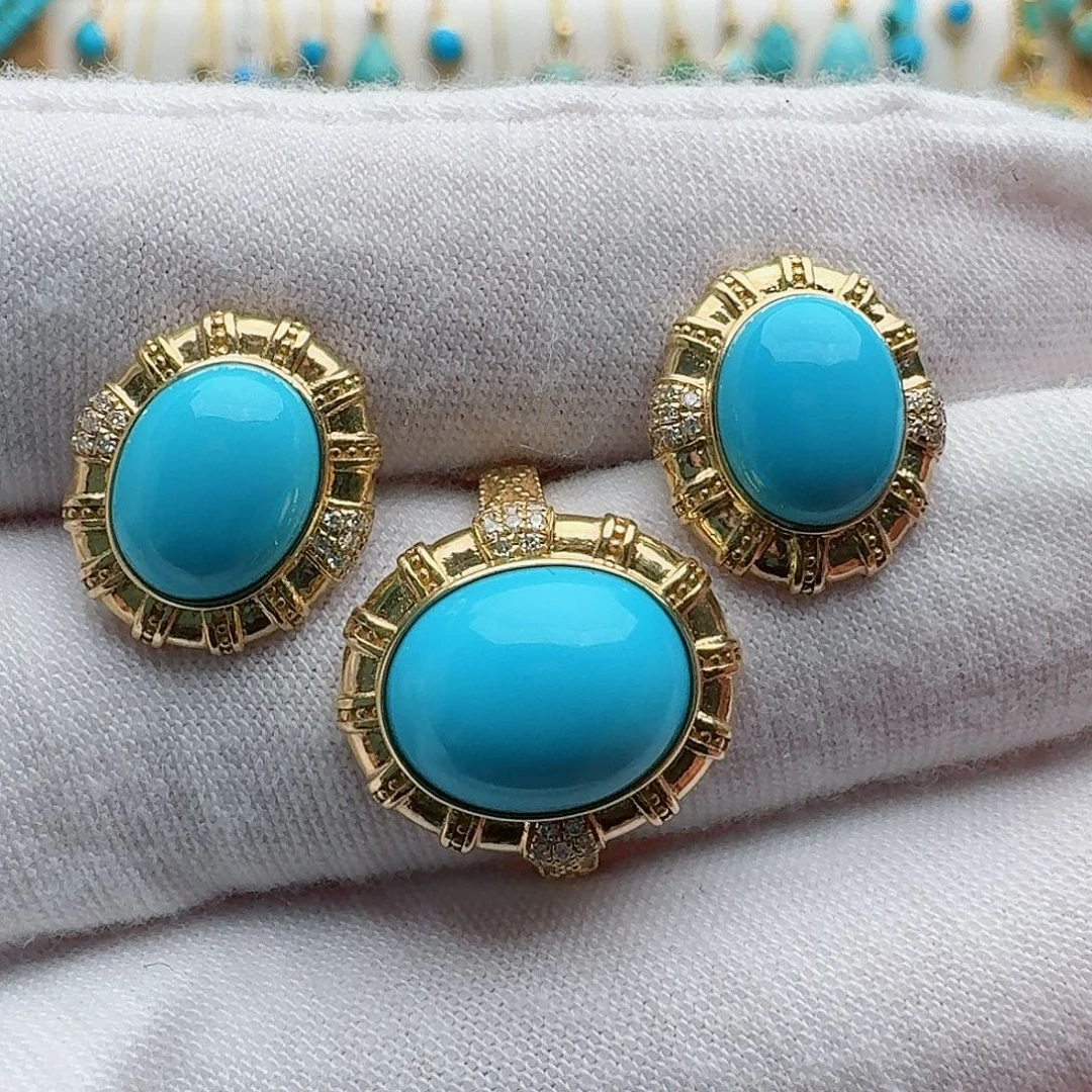 18K金镶嵌绿松石珠宝奇石