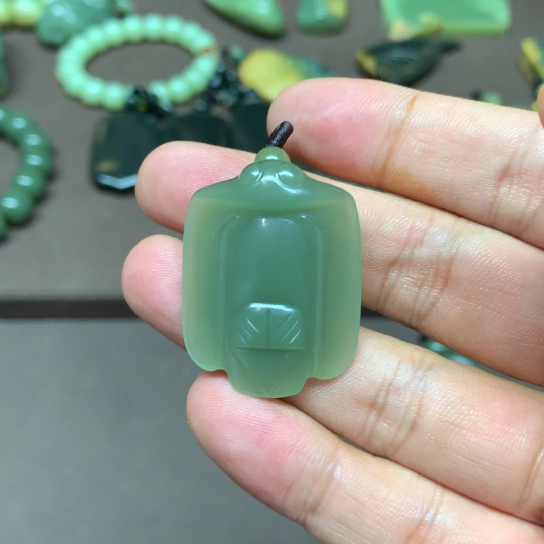 我***9岫岩老玉（透闪石质玉）未镶嵌颈饰