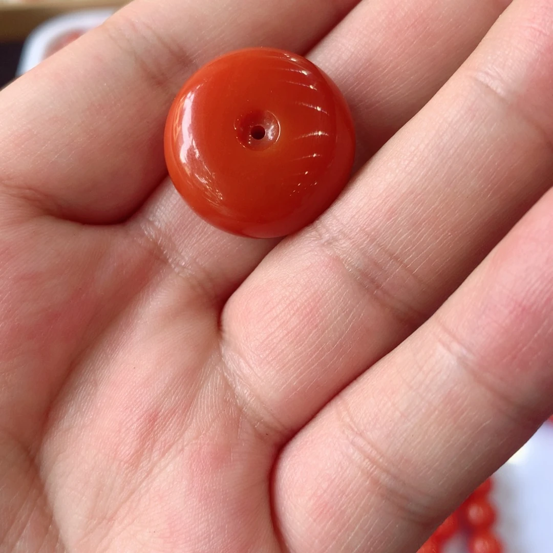 南红玛瑙未镶嵌保山平安扣没****?