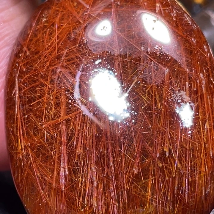 未镶嵌颈饰发晶灯*