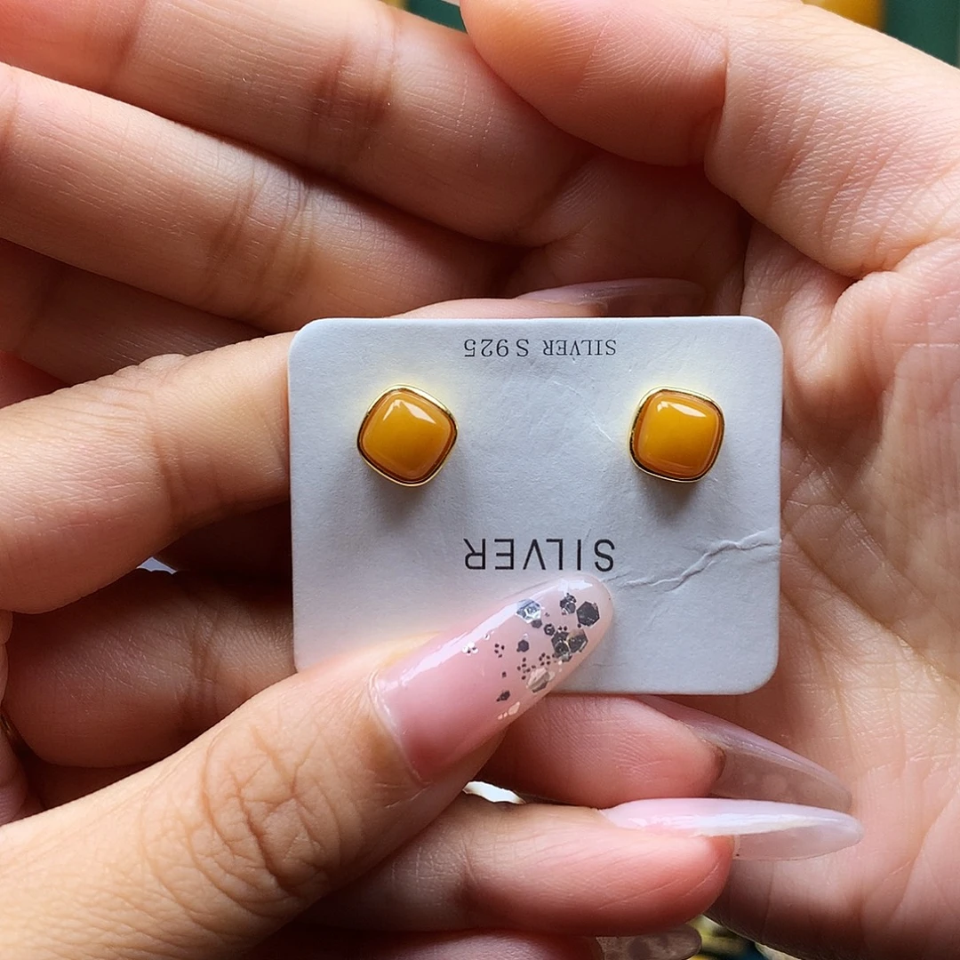 蜜蜡银S925镶嵌耳饰耳钉