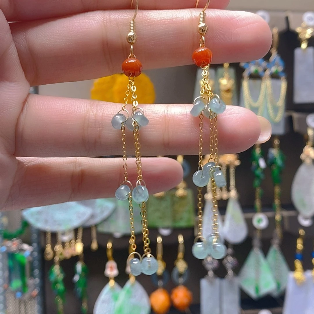 未镶嵌翡翠耳饰翡翠