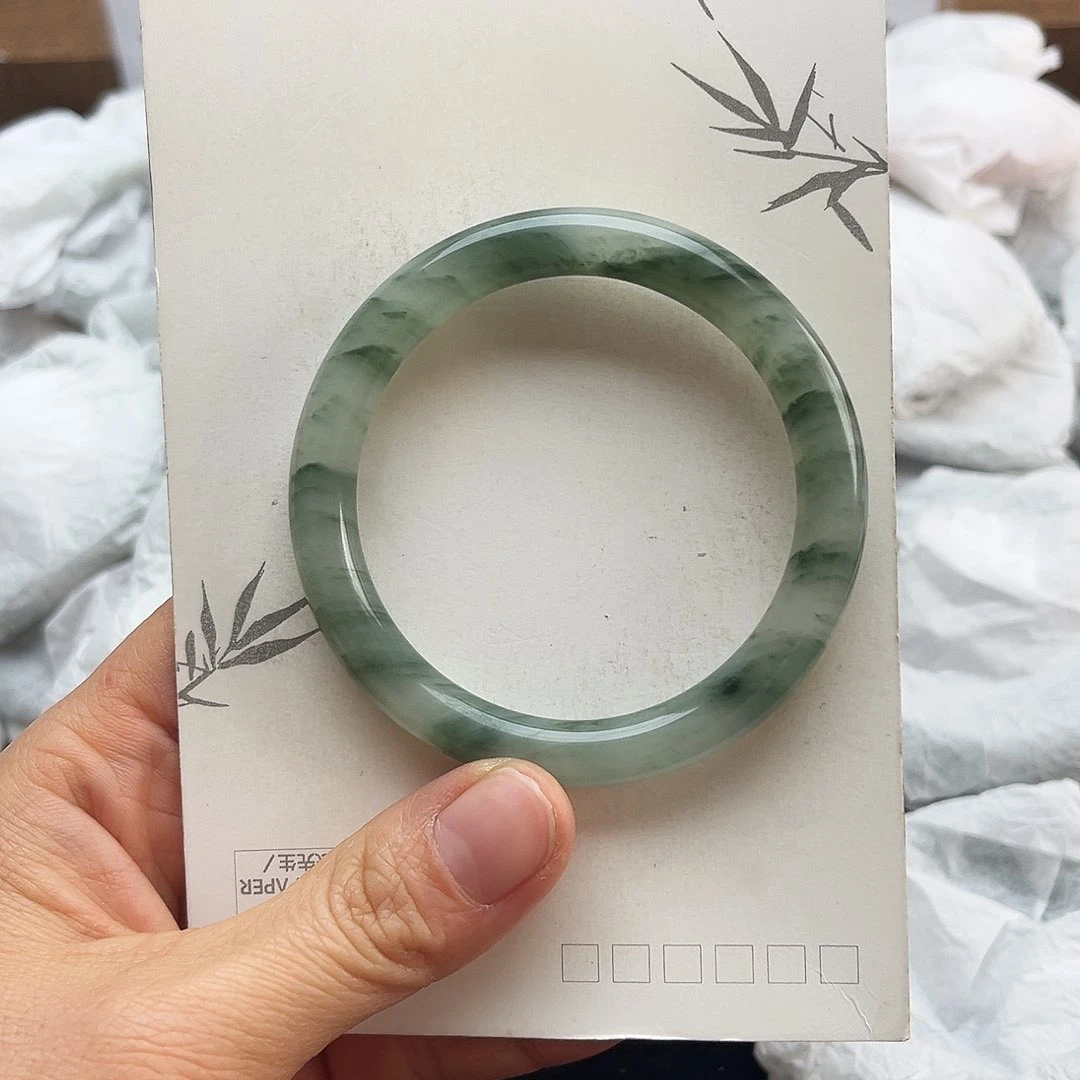 未镶嵌手镯石英质玉25
