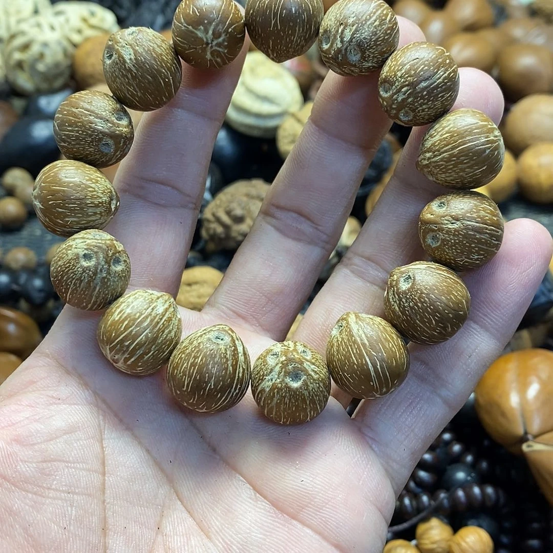 吊坠橄榄核原皮紫金鼠直径17