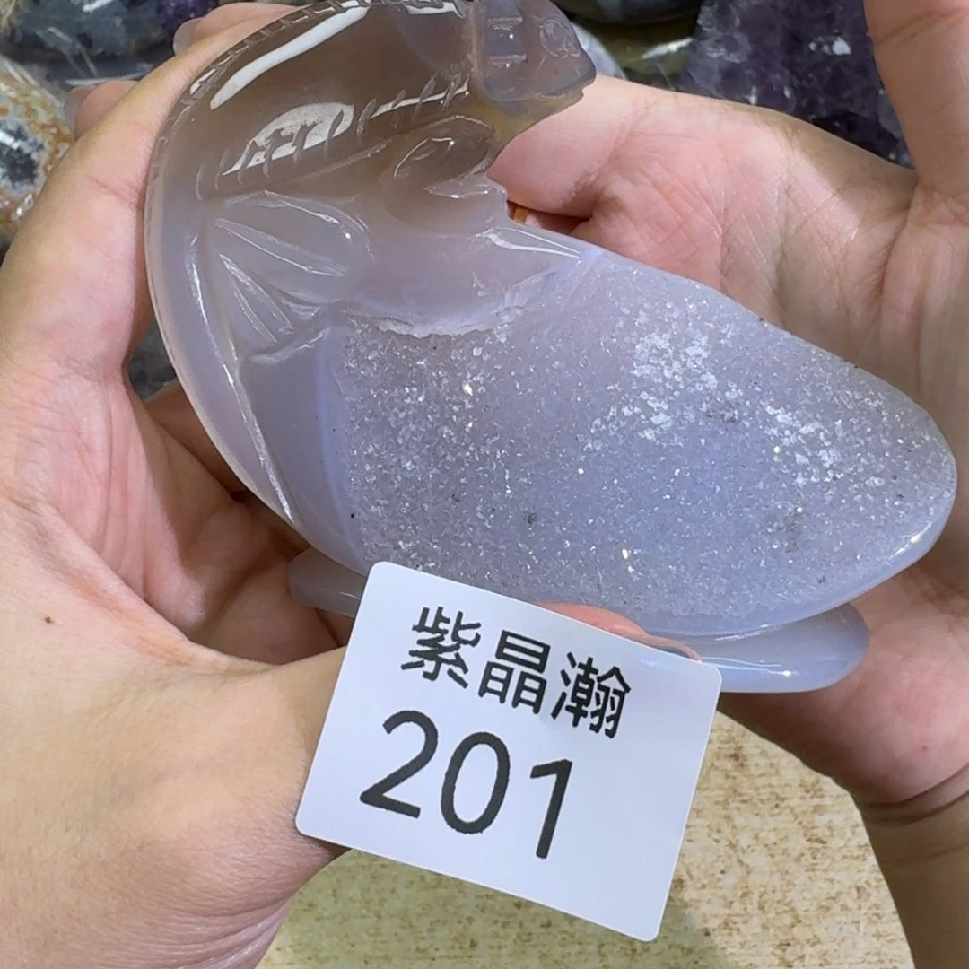未镶嵌水晶大型摆件（非配饰）