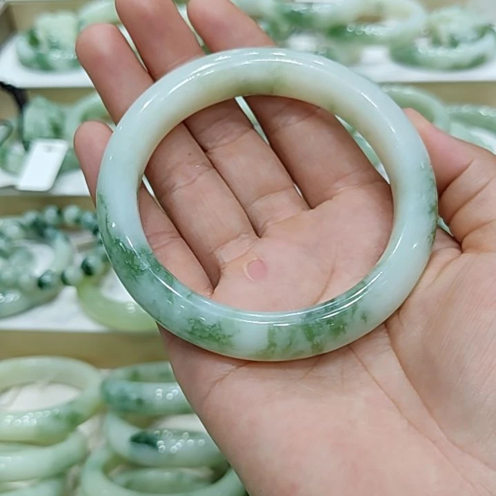 墨***晨透闪石-蛇纹石玉未镶嵌手镯