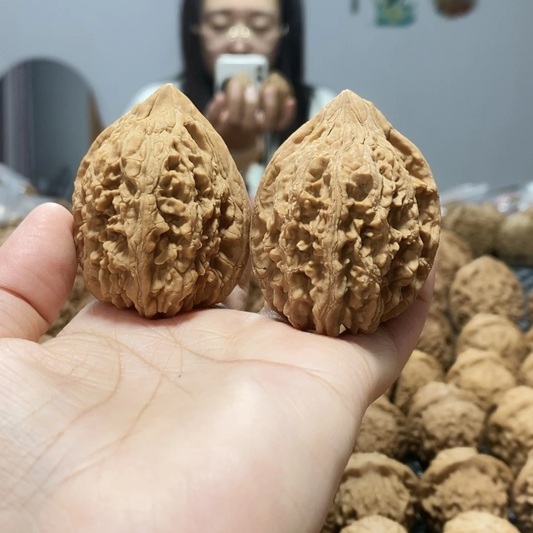 吊坠文玩核桃大沽石41+