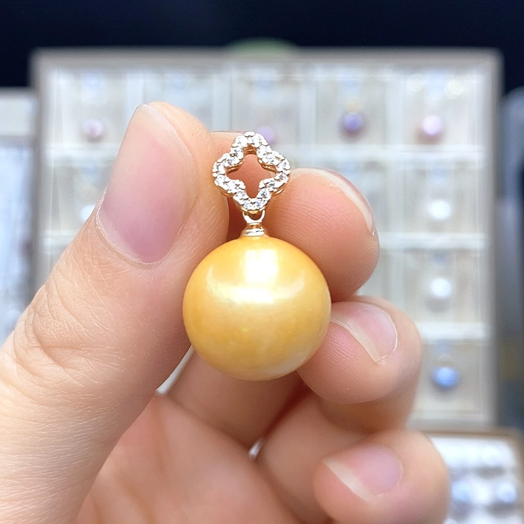 淡水珍珠合金颈饰