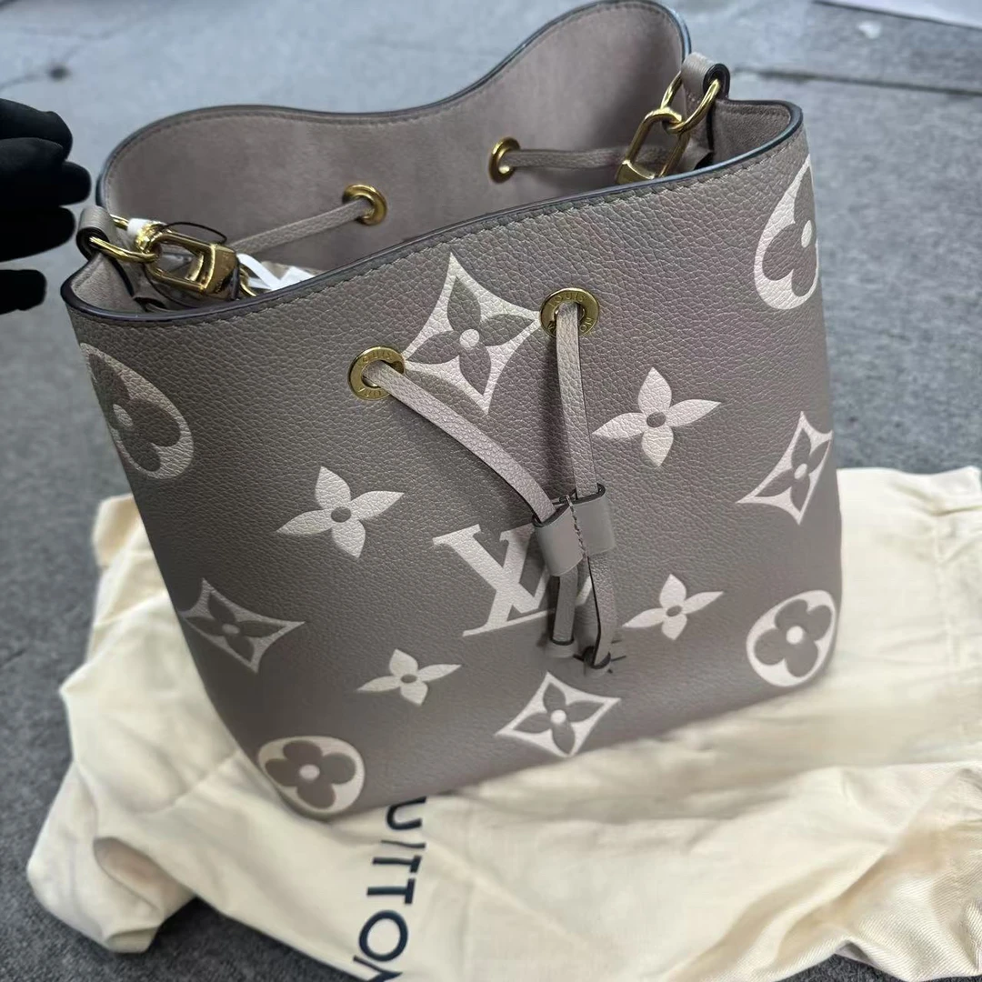 99新 LouisVuitton/路易威登 大象灰水桶包  芯