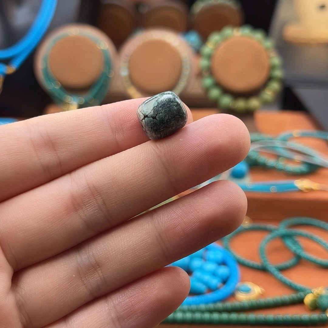 绿松石未镶嵌配饰