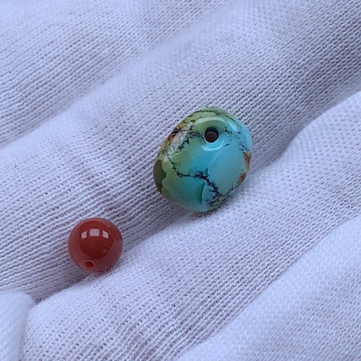 南红玛瑙未镶嵌珠宝奇石