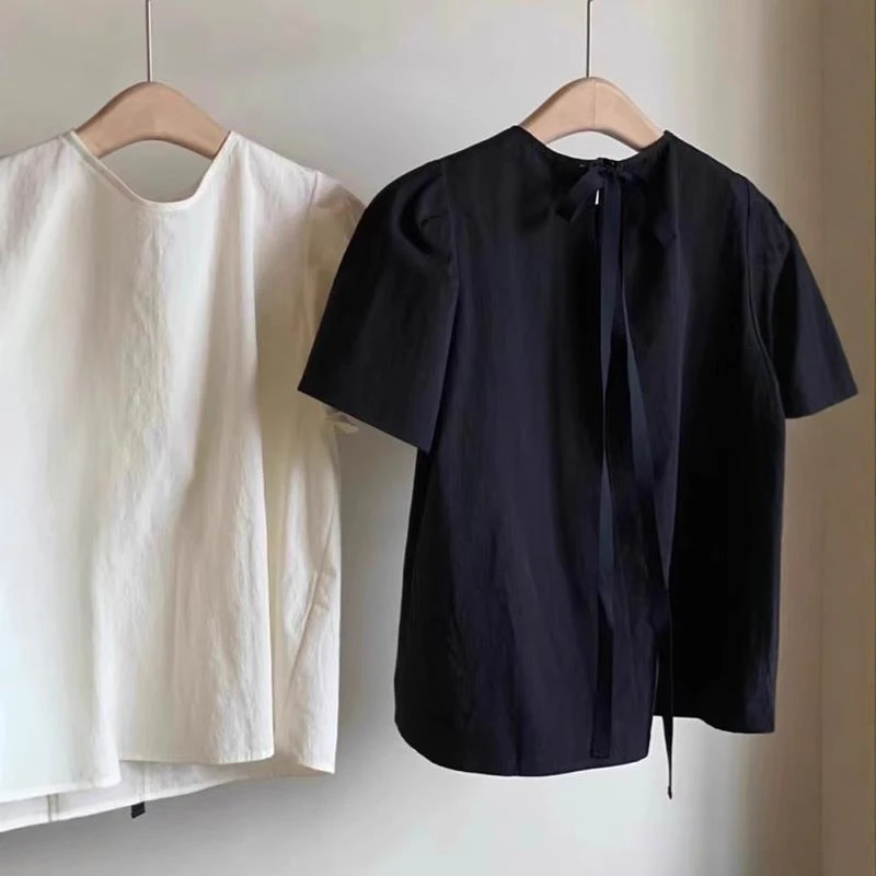 法式气质圆领黑色泡泡袖衬衫女2025夏季新款设计感系带别致上衣潮