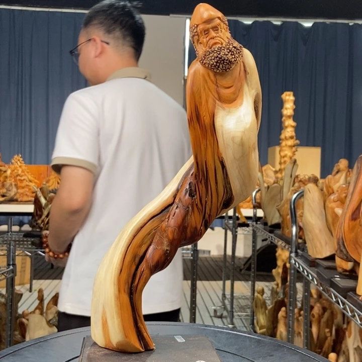柏木（崖柏）随型摆件