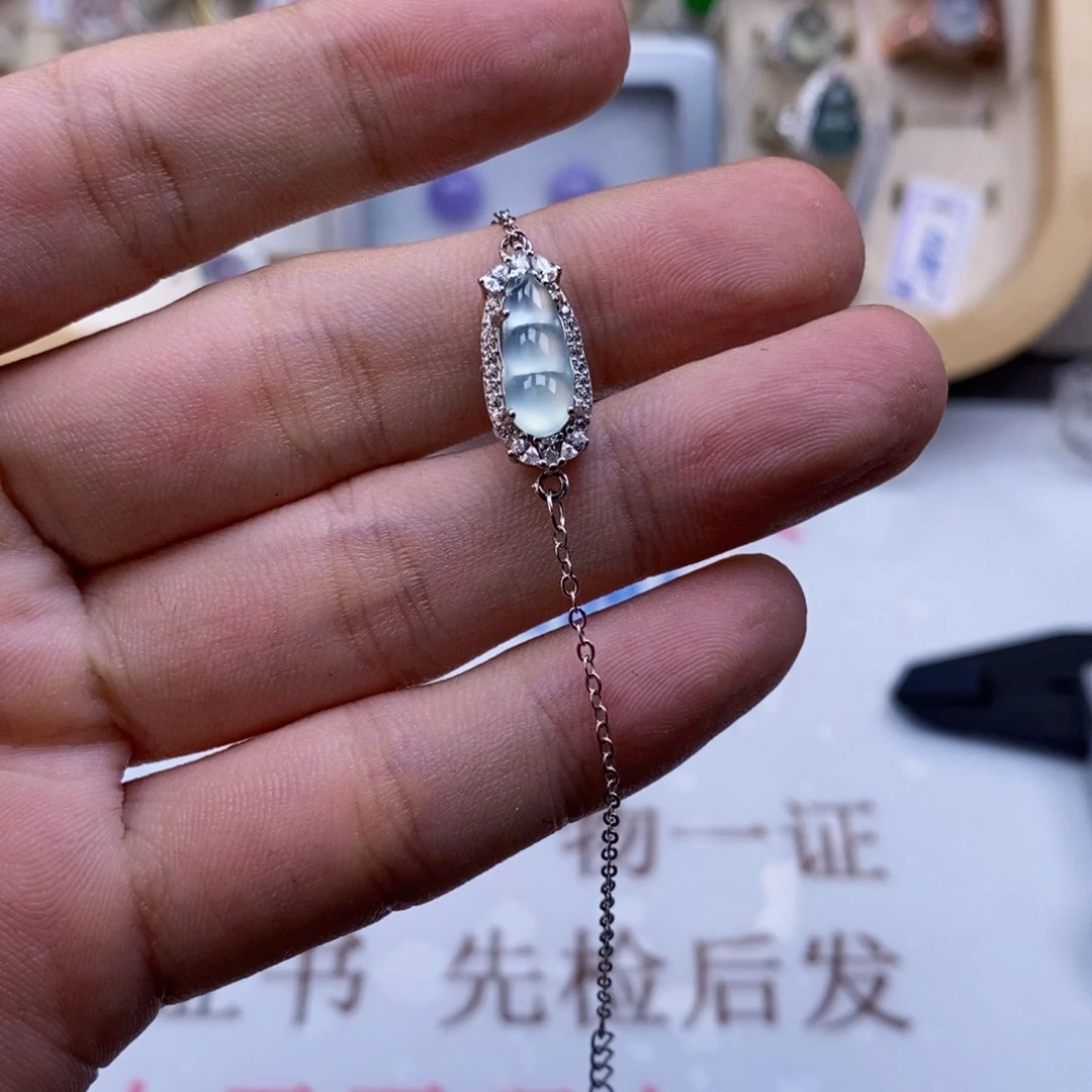 翡翠戒指银S925镶嵌天然缅甸翡翠a货