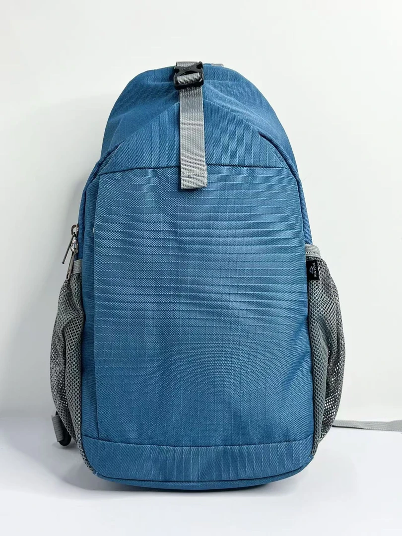 树脂网状韩版简约双肩背包女减负潮流弧形肩带户外骑行胸包浅蓝