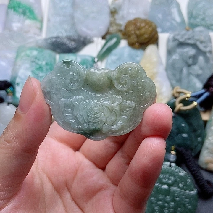 翡翠未镶嵌吊坠(不含链)翡翠