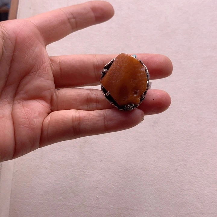 ****F翡翠未镶嵌吊坠(不含链)