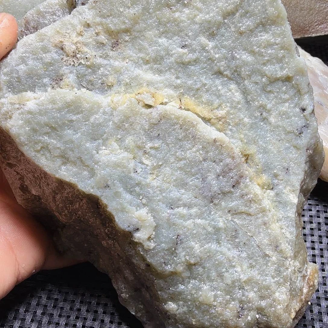 和田玉（糖玉）未镶嵌珠宝半成品