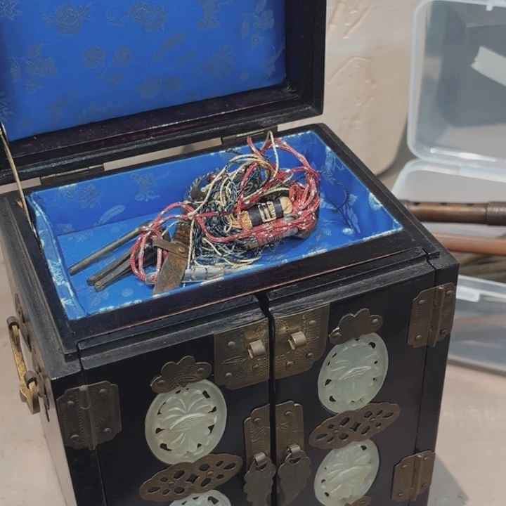 紫砂茶杯p****e非常美丽漂亮的物品