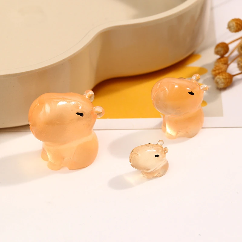 卡皮巴拉微景观夜光创意摆件diy卡通树脂饰品小夜灯可爱桌面摆件