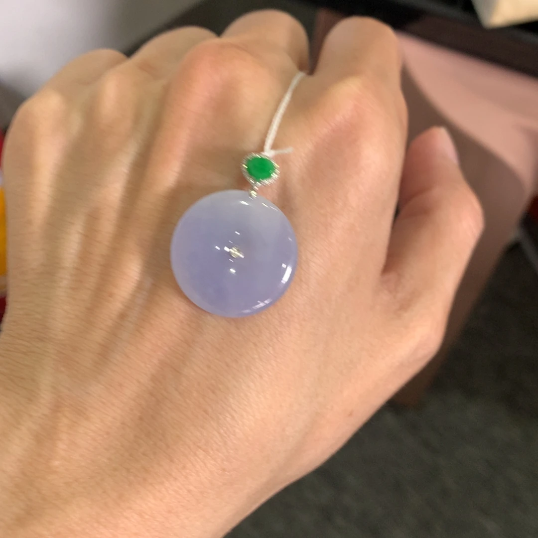 颈饰18K金镶嵌翡翠翡翠