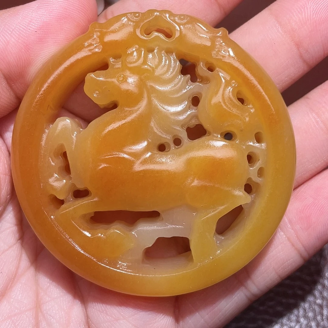 和田玉未镶嵌颈饰晚****