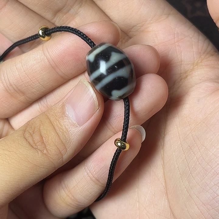 玛瑙/玉髓颈饰合金江****万