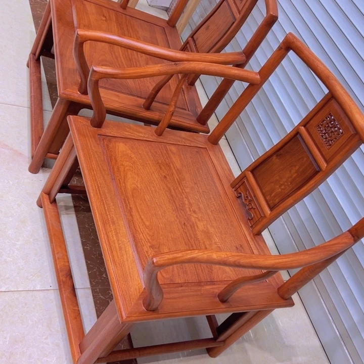 陈***亮花梨木类端景台大果紫檀全料老料2把椅子