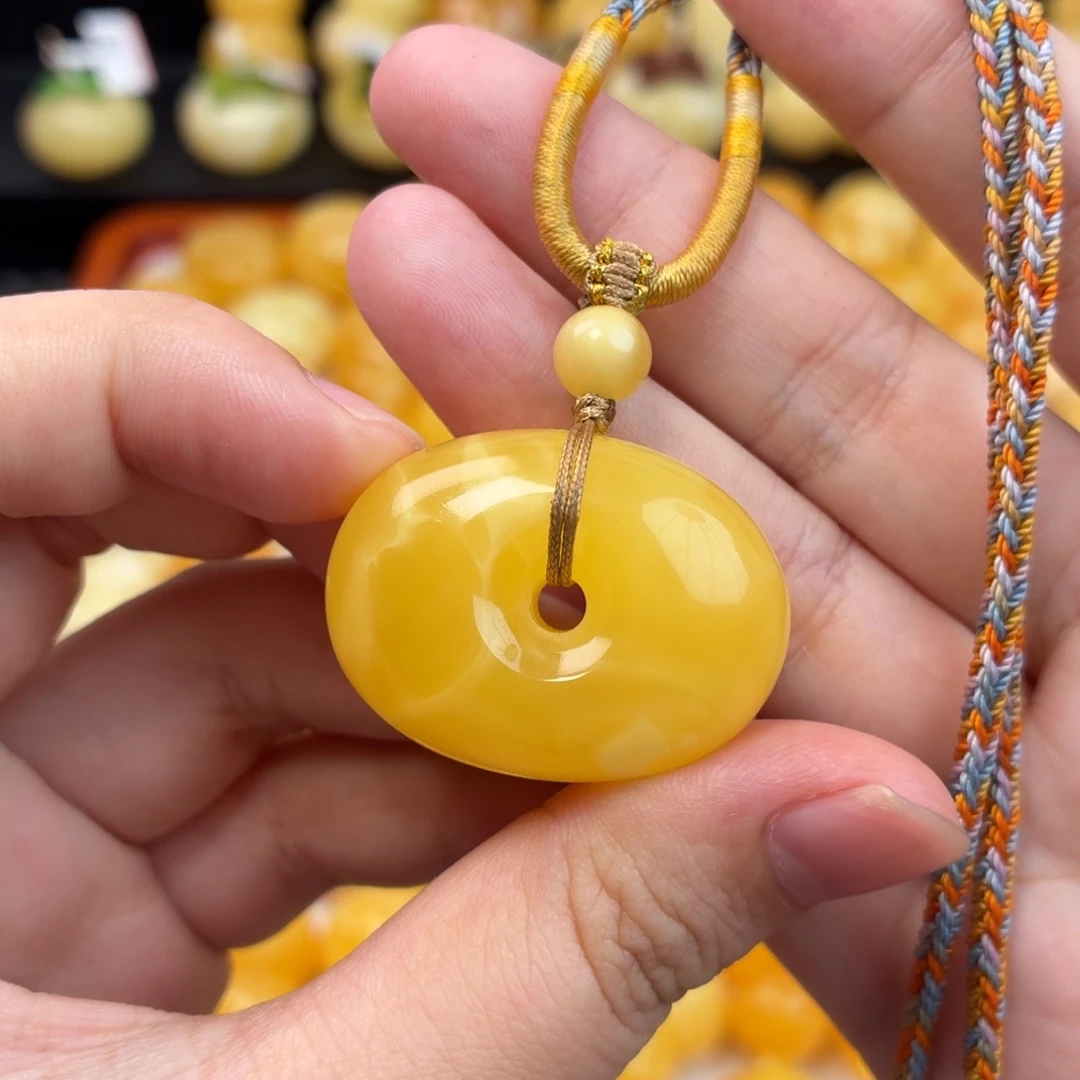 蜜蜡未镶嵌毛衣链蜜蜡