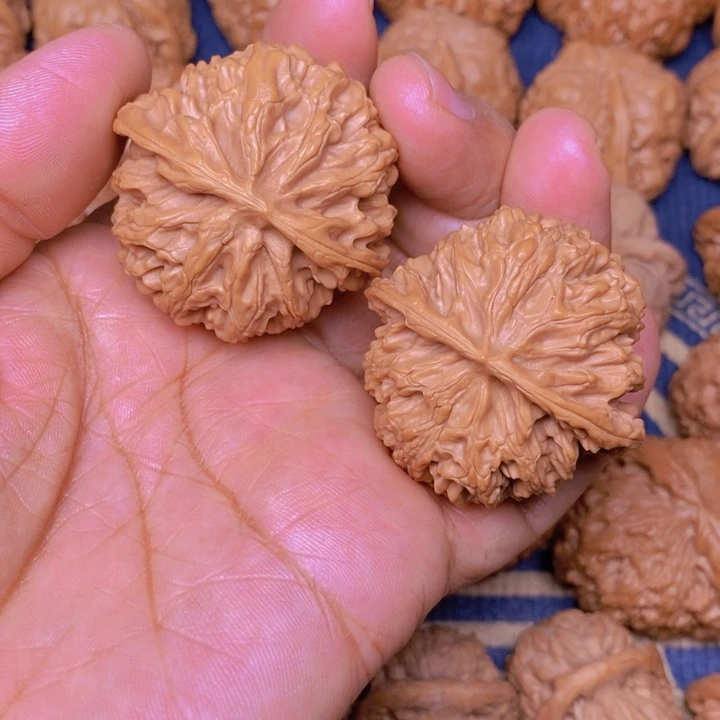 【闪购商品】文玩核桃吊坠热****﹉苹果41