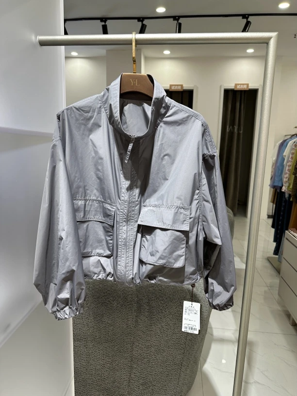 思慕缇SIMUT夏季新品无氧弹力宽松版型安静灰色外套