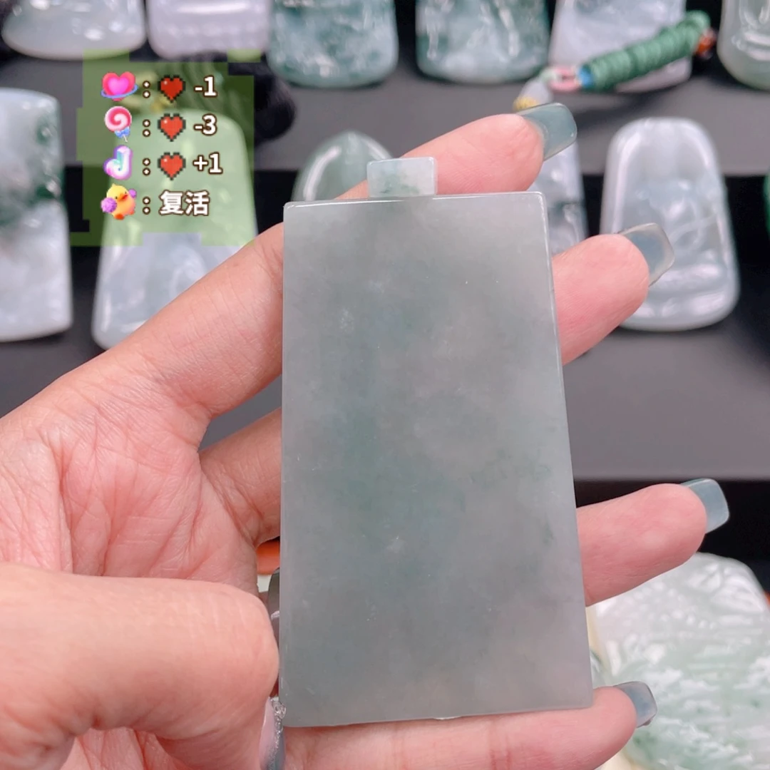 翡翠未镶嵌颈饰无事牌