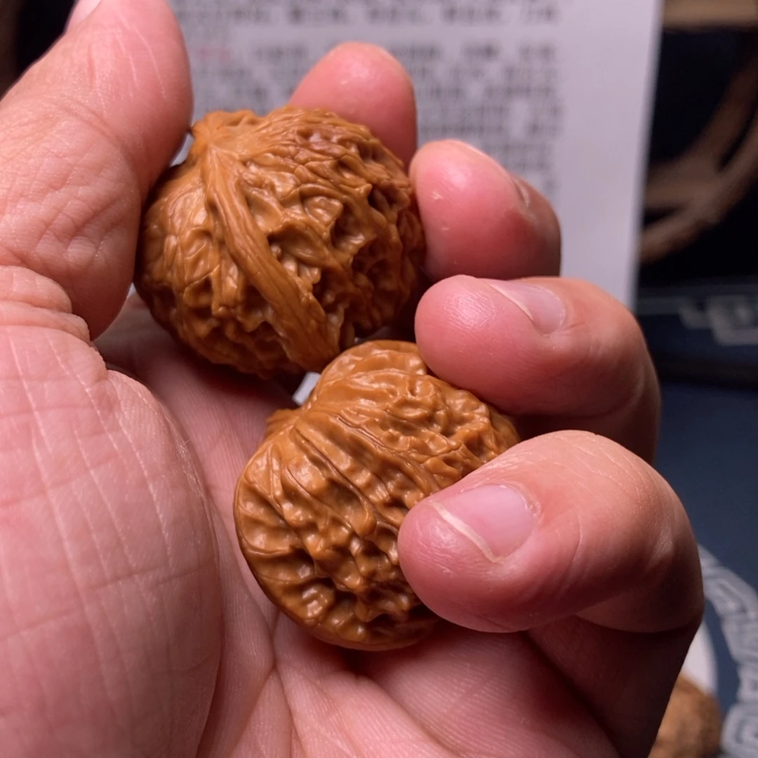马***号文玩核桃把件36全品石子磨