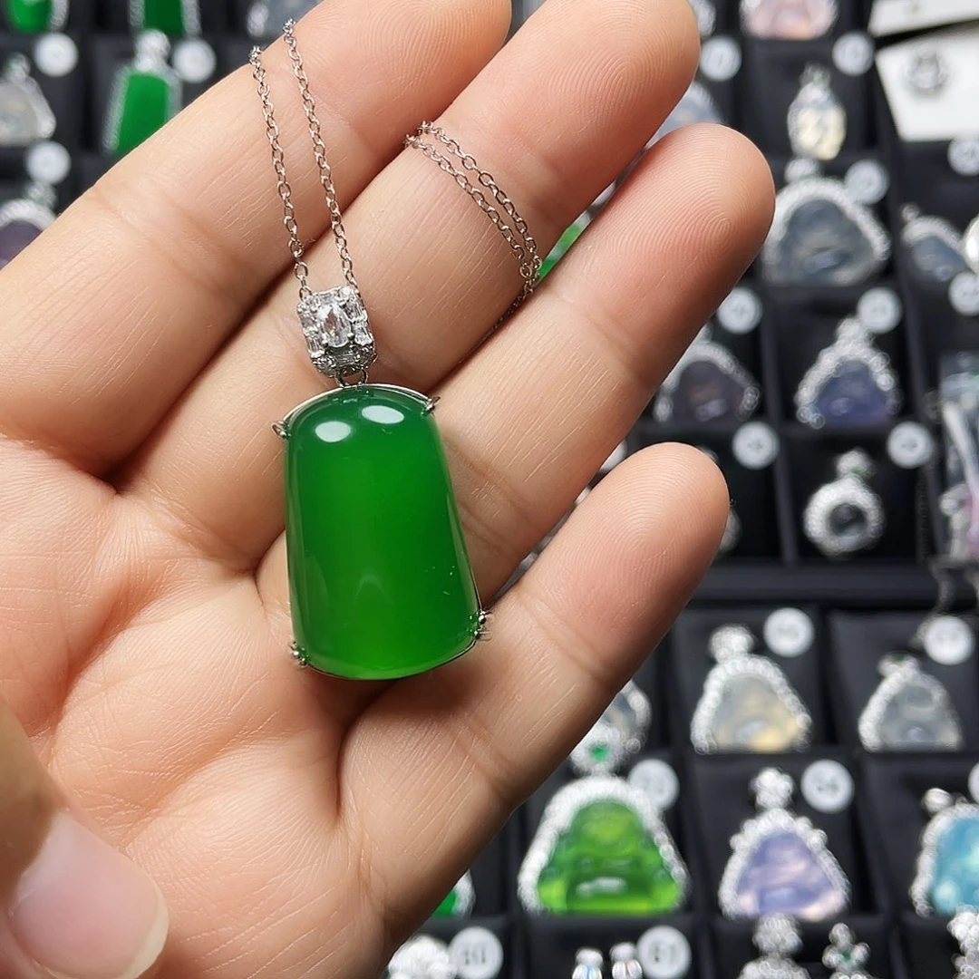 玛瑙/玉髓颈饰合金