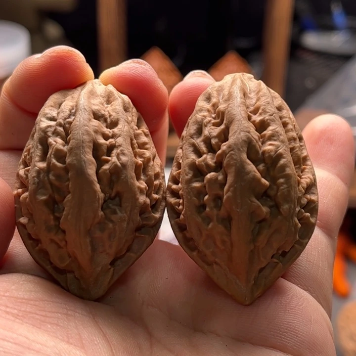 文玩核桃把件楸大胖87