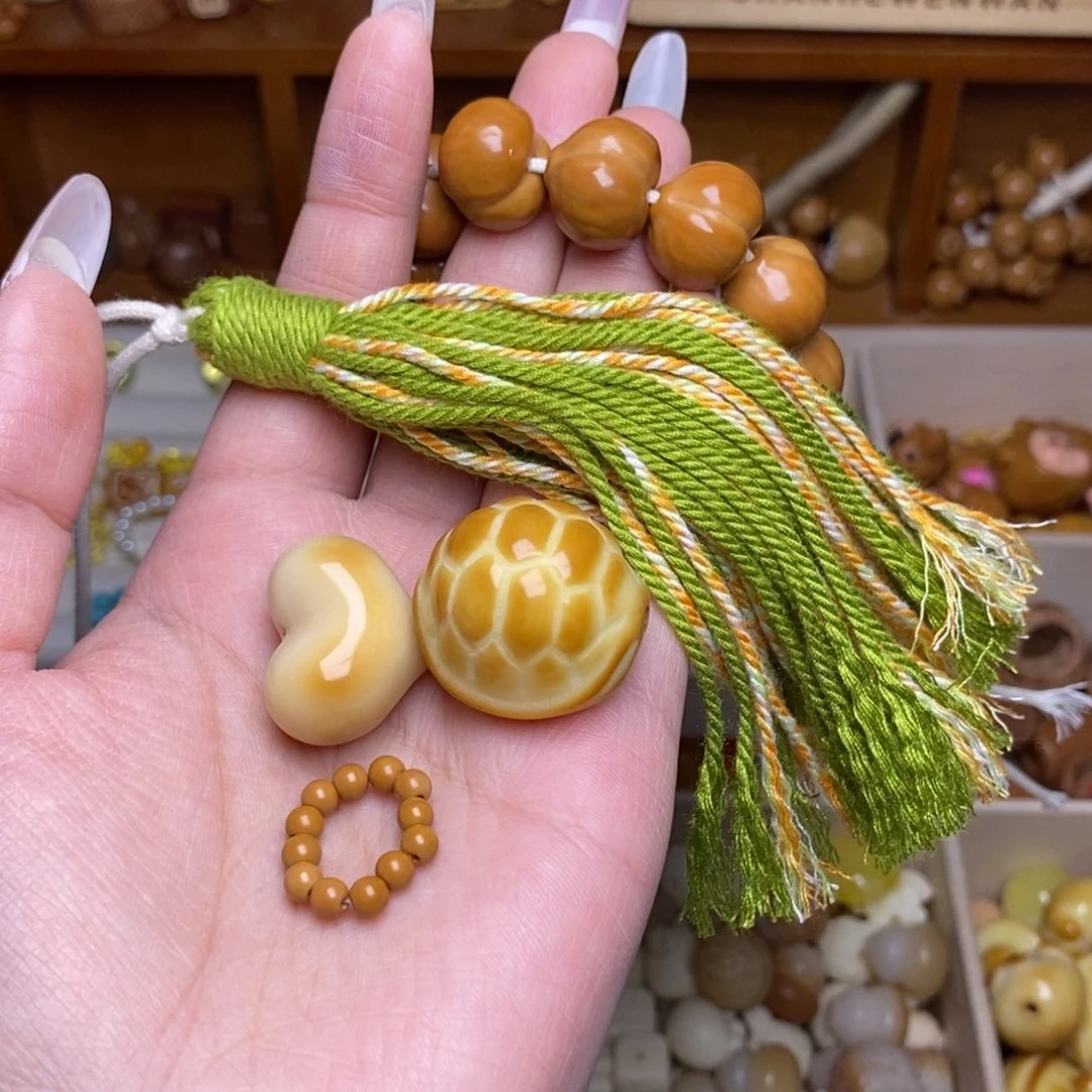 吊坠猴头核桃富甲一方爱心橄榄核卡环绿野仙踪