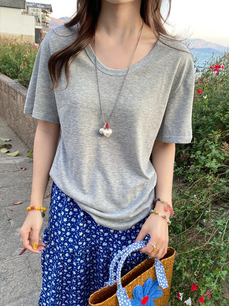 慵懒风纯色V领基础宽松短袖T女夏新款显瘦休闲t恤百搭雪花棉上衣