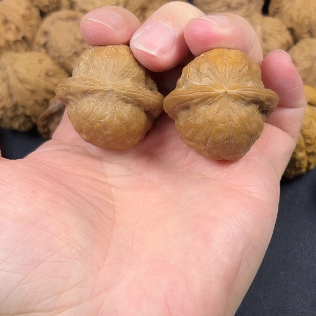 X***来文玩核桃吊坠小木鱼