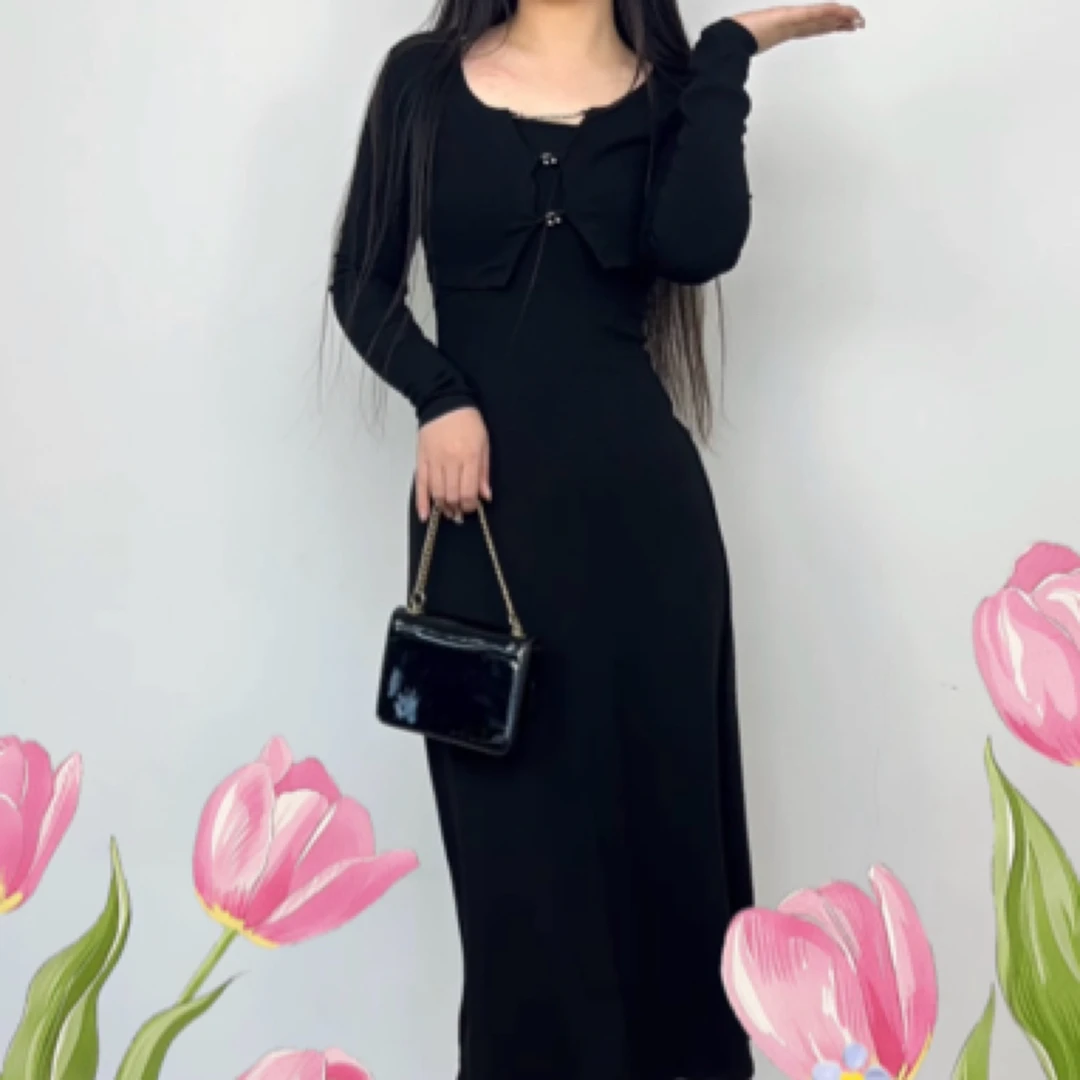 【清仓福利款】 黑巧甜心显瘦遮肉针织开衫弹力吊带连衣裙两件套