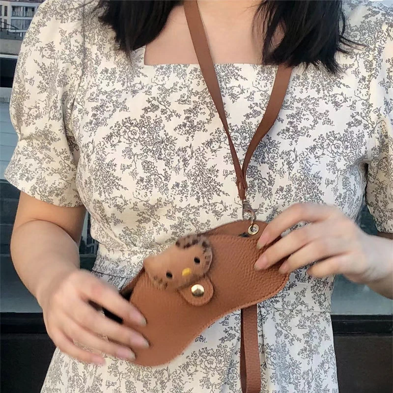 kt猫可爱太阳墨镜包便携挂脖眼镜盒保护近视眼镜老花镜便携收纳袋