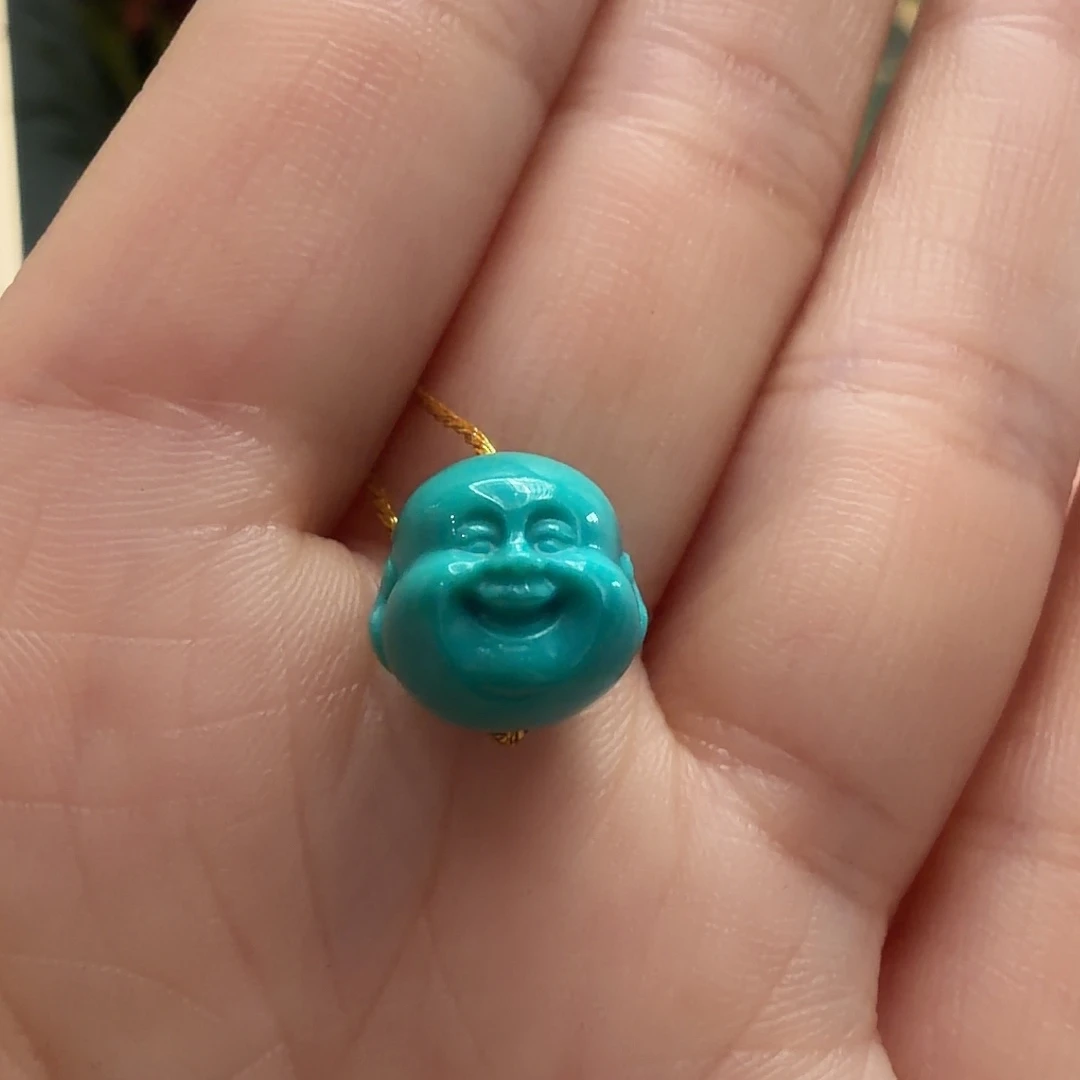 绿松石未镶嵌颈饰