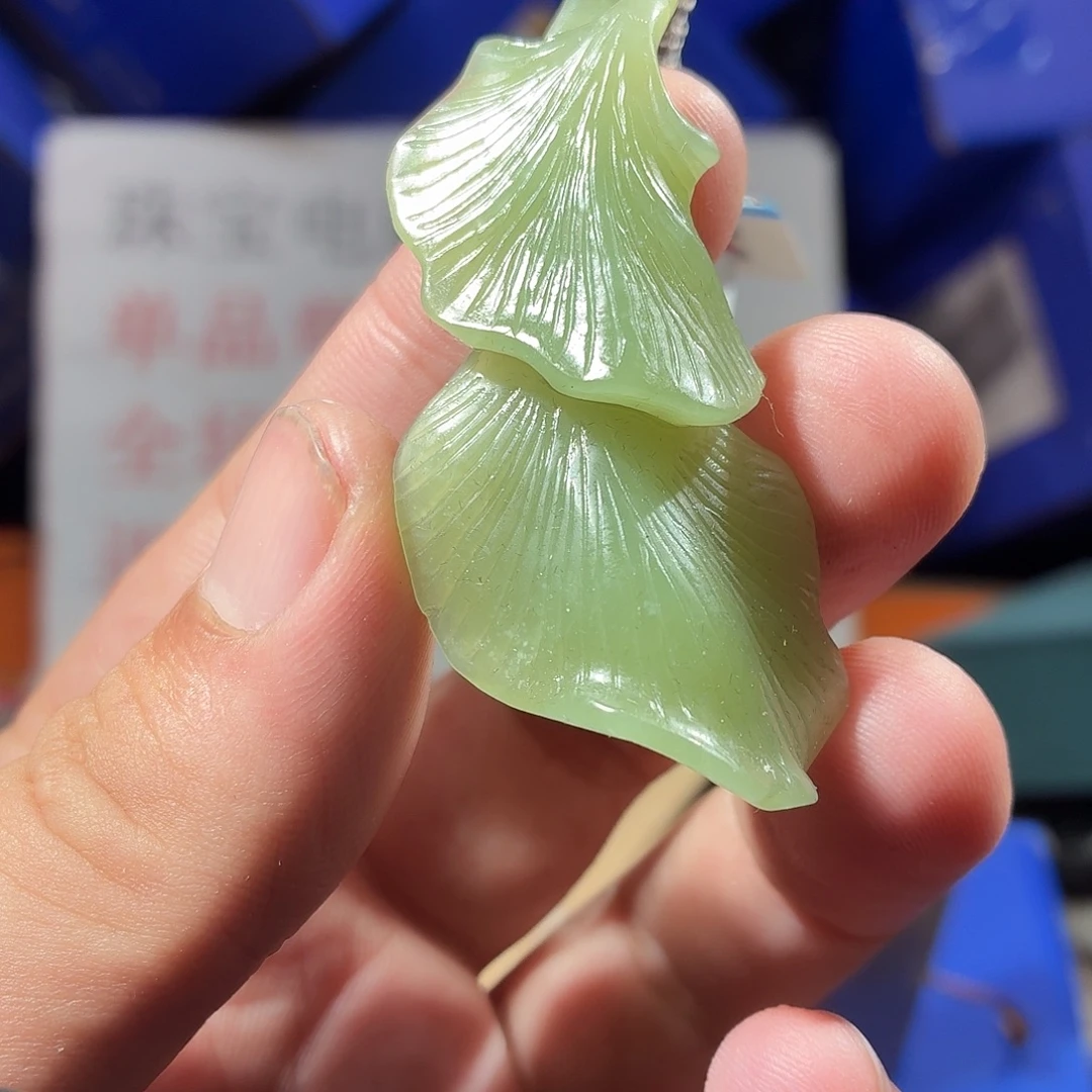 和田玉（糖玉）合金颈饰
