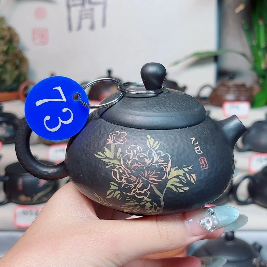 190毫升微微瑕纯手工锤纹刻填胖墩壶