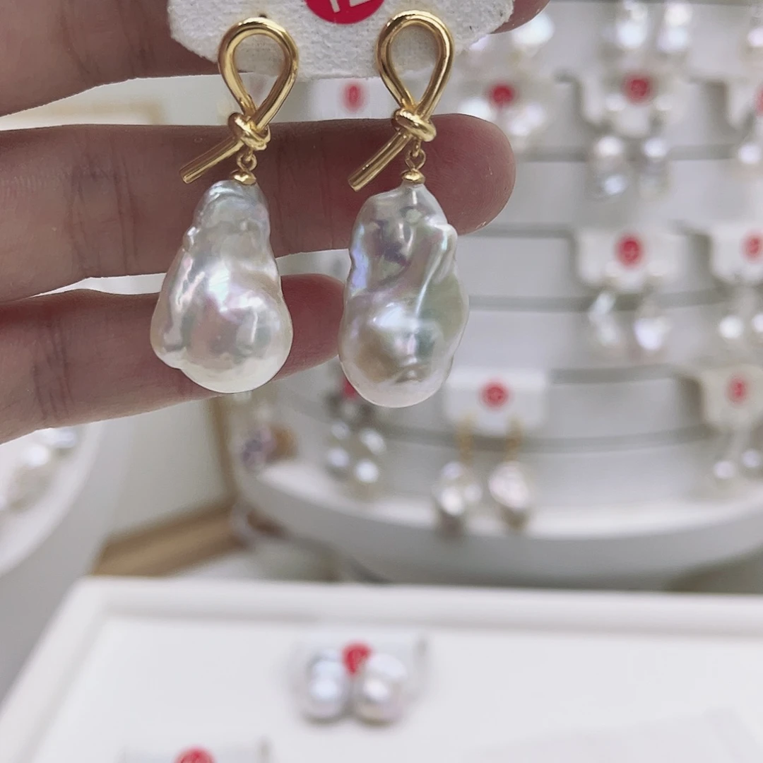 淡水珍珠银S925镶嵌颈饰S****祁